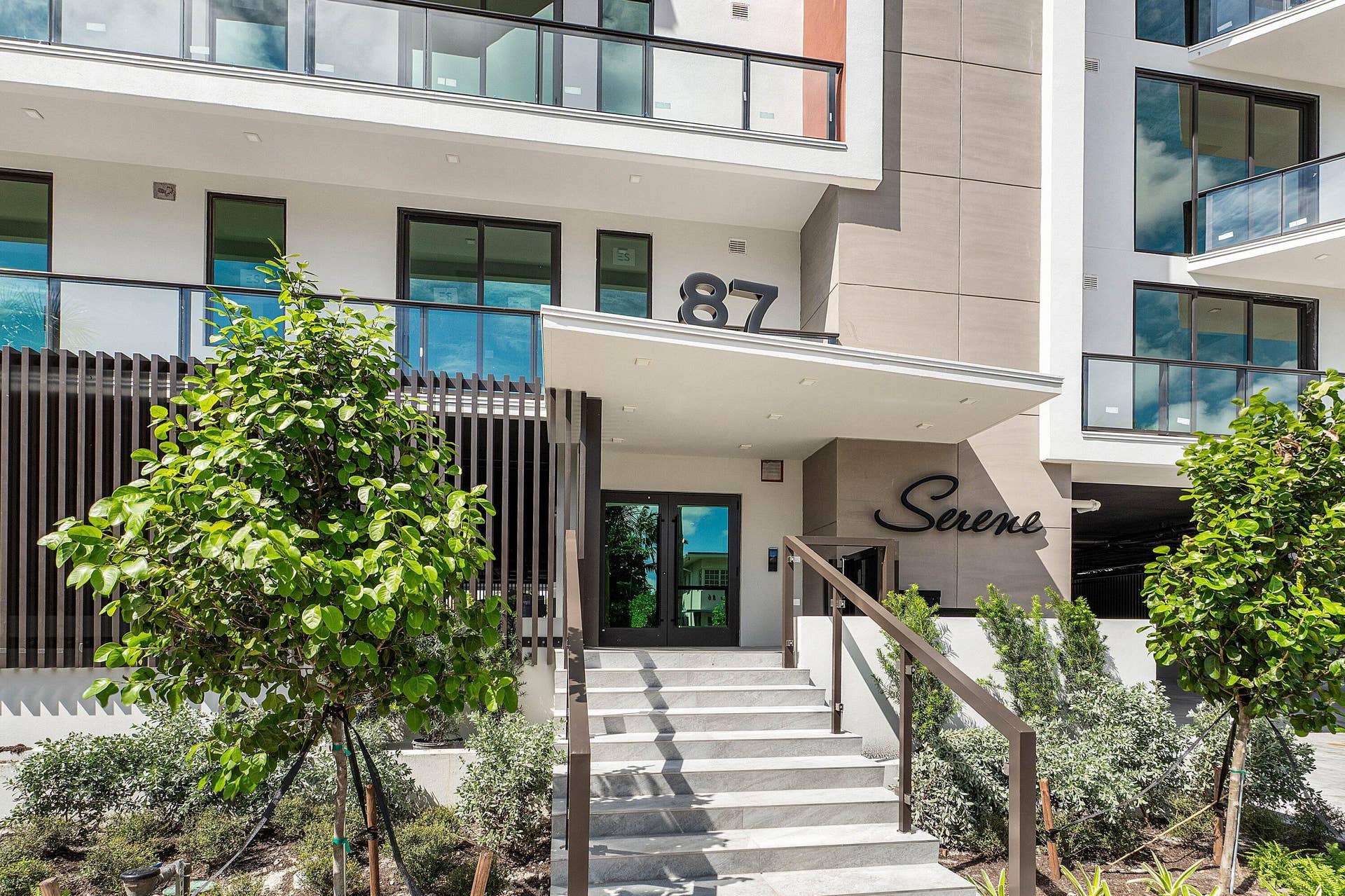 87 Isle Of Venice Drive, #202s, Fort Lauderdale, FL 33301 004-87IsleofVeniceDrive-FortLauderdale-F