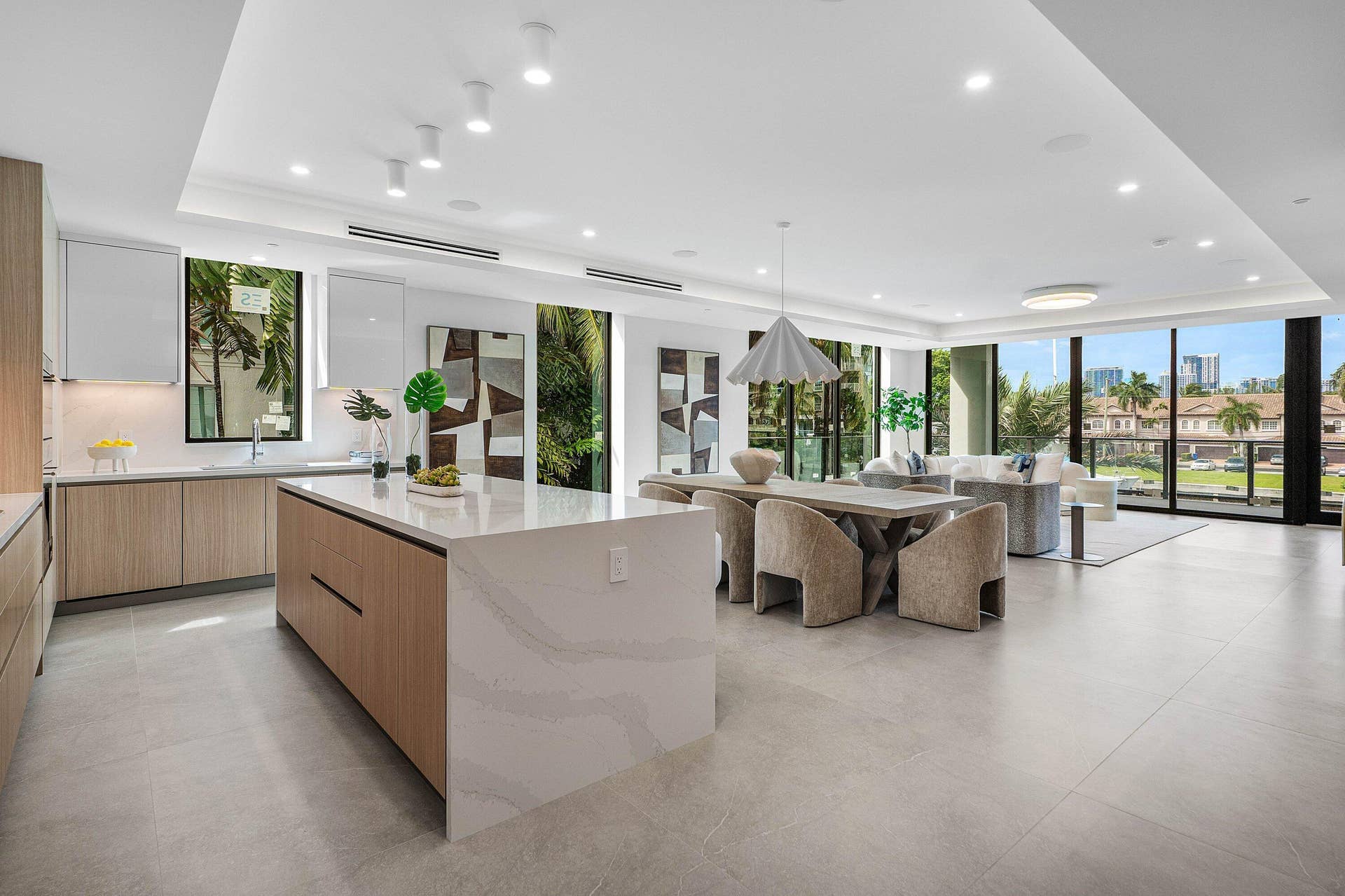 87 Isle Of Venice Drive, #202s, Fort Lauderdale, FL 33301 007-87IsleofVeniceDrive-FortLauderdale-F