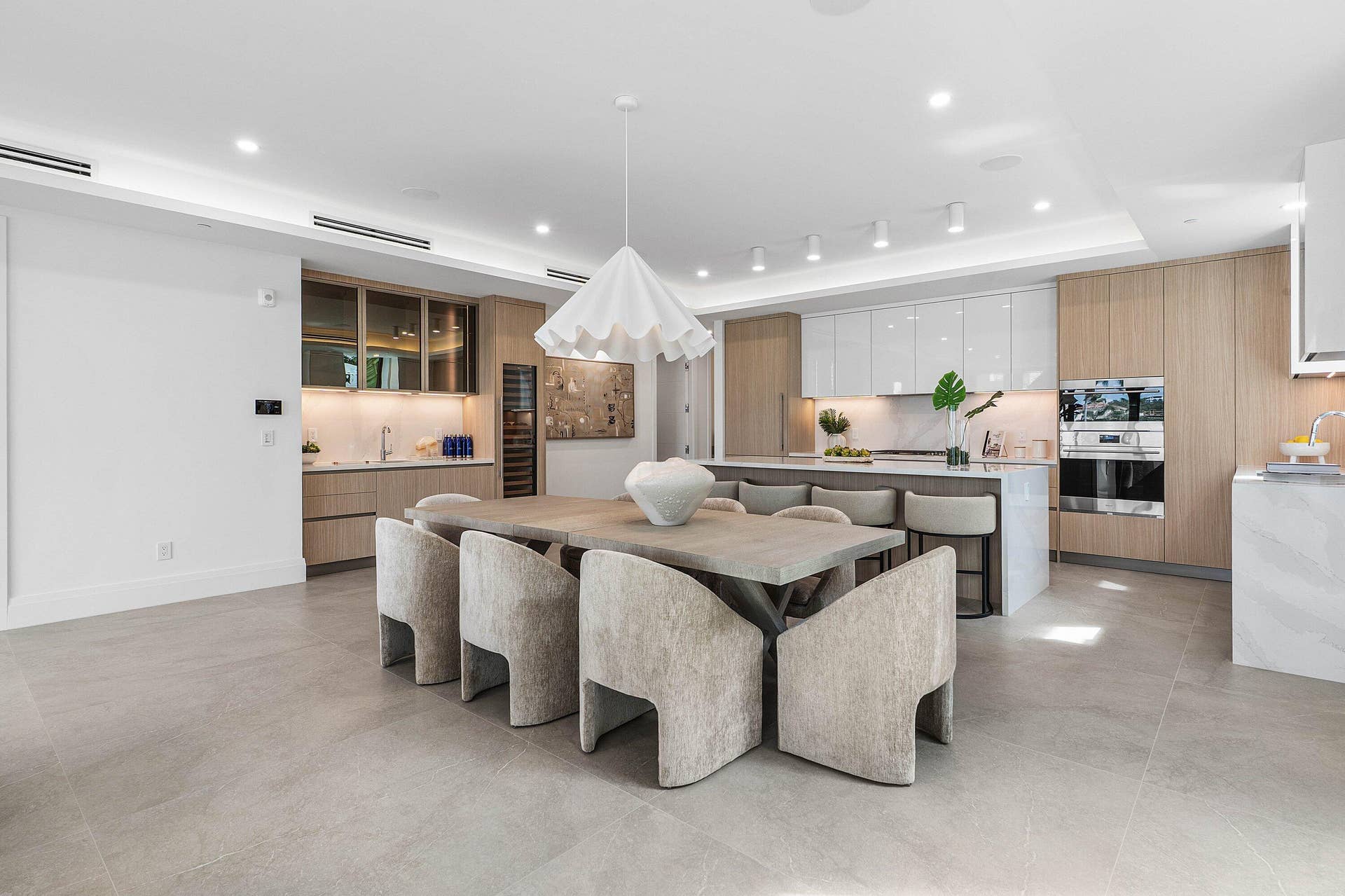87 Isle Of Venice Drive, #202s, Fort Lauderdale, FL 33301 013-87IsleofVeniceDrive-FortLauderdale-F