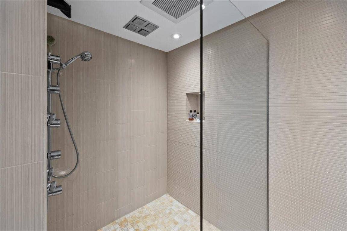 1151 N Fort Lauderdale Beach Boulevard, #17b, Fort Lauderdale, FL 33304 1151 N Fort Lauderdale Beach Boulevard, #17b, Fort Lauderdale, FL 33304