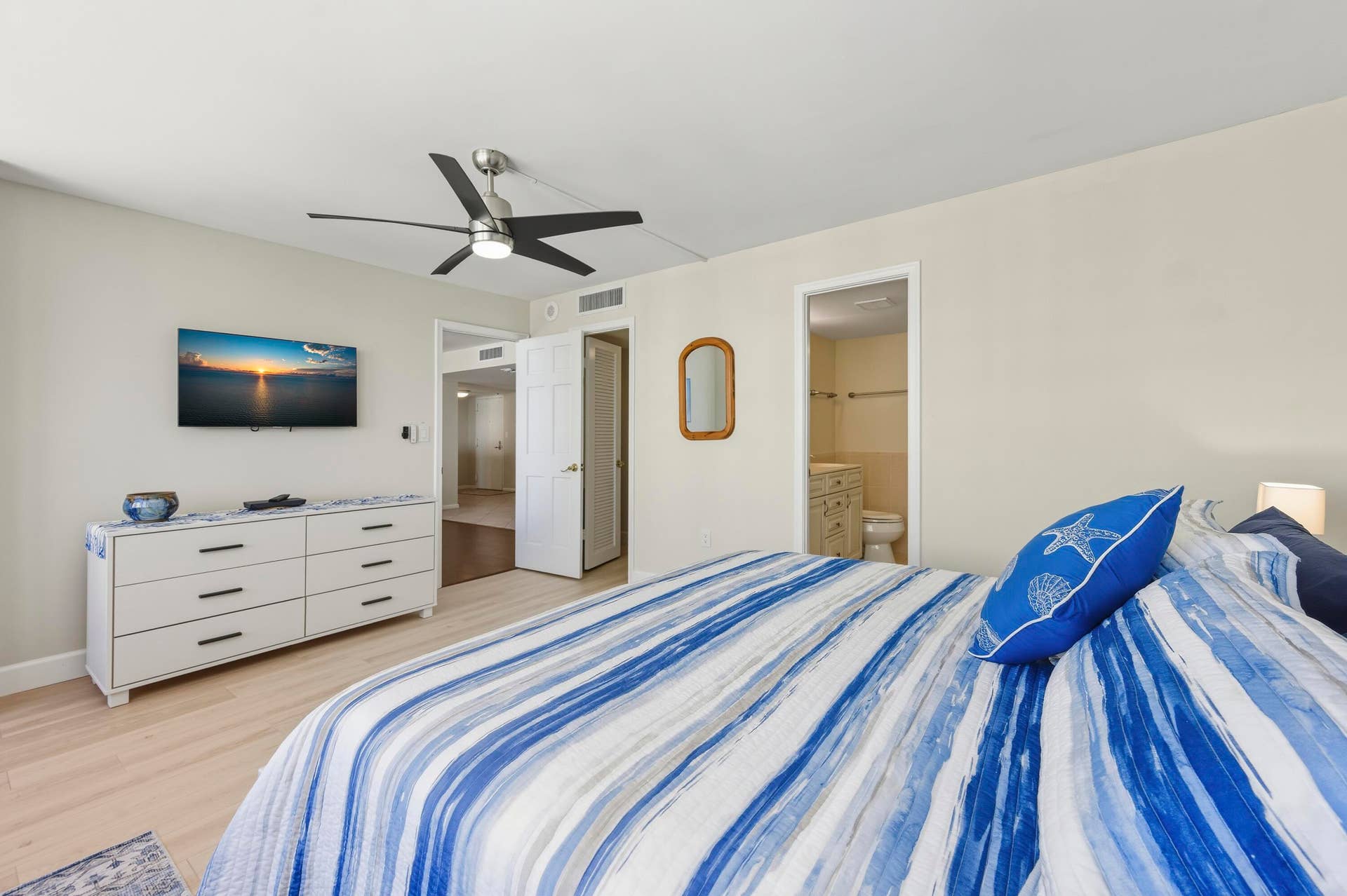 4200 N Ocean Drive, #1-1705, Singer Island, FL 33404 _DSC3930