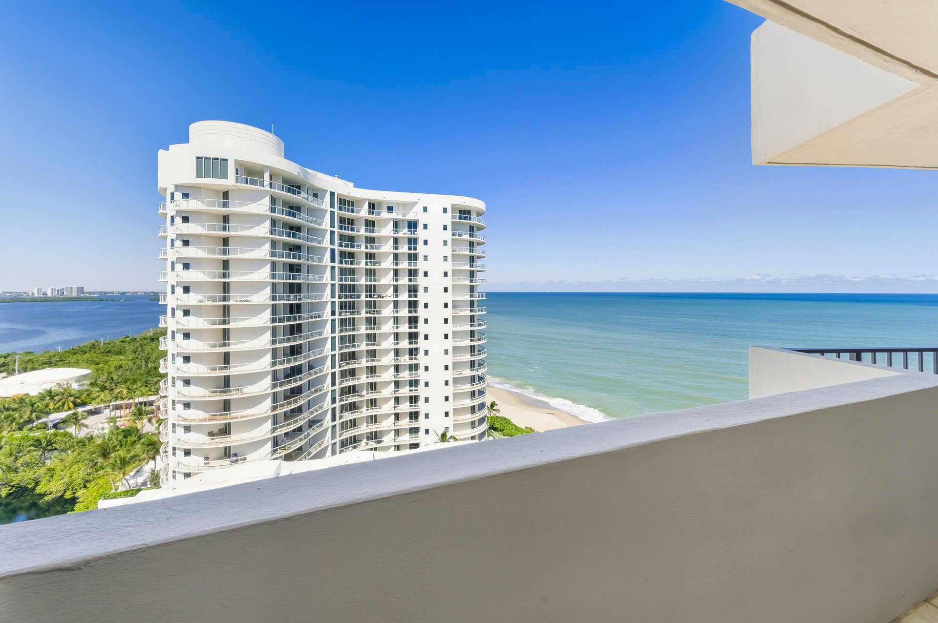 4200 N Ocean Drive, #1-1705, Singer Island, FL 33404 _DSC3920