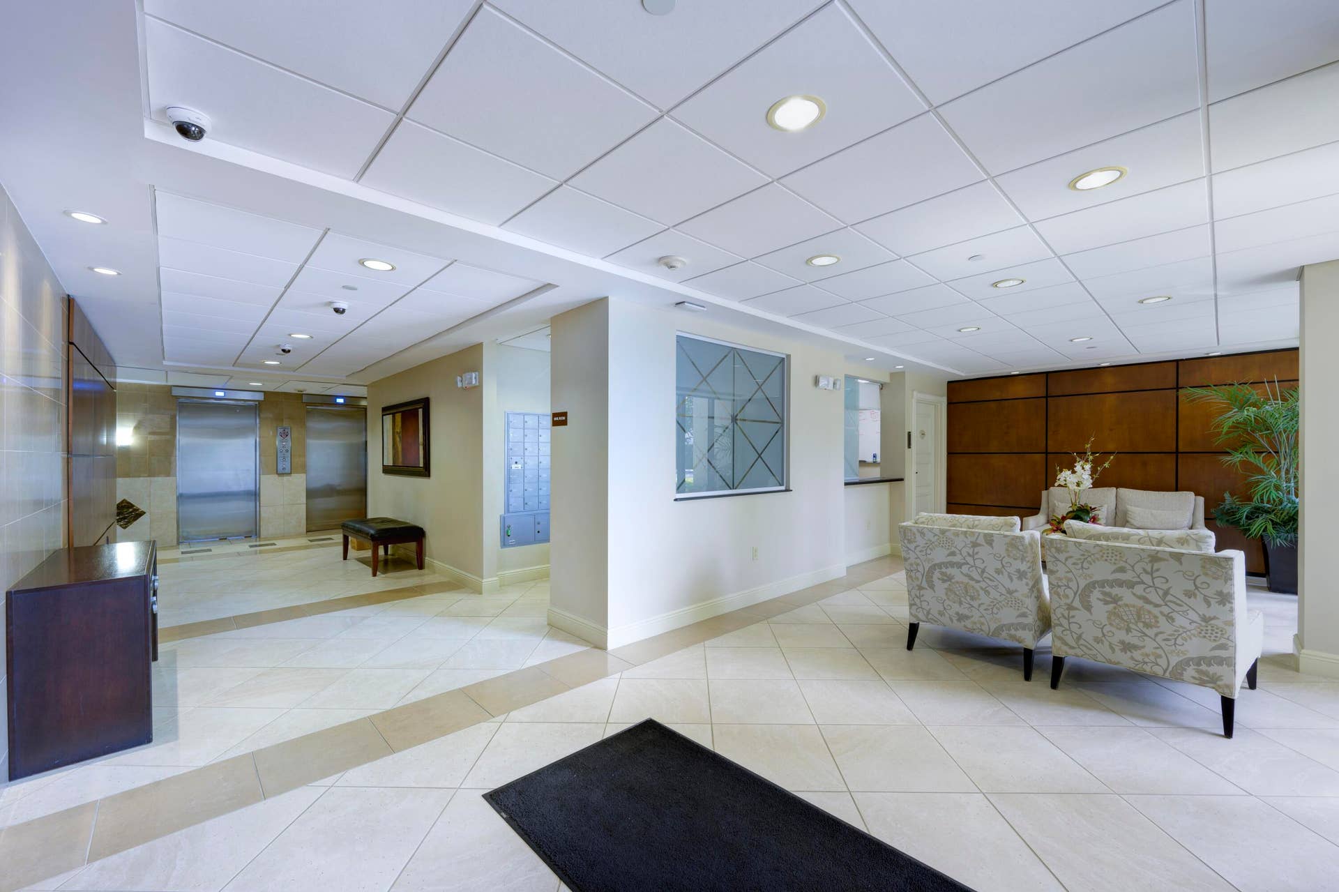 4200 N Ocean Drive, #1-1705, Singer Island, FL 33404 DSC_8181_79_80