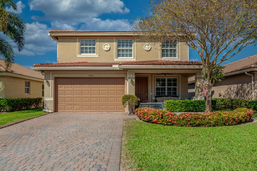 Property photo for 3285 SW Porpoise Circle, Stuart, FL