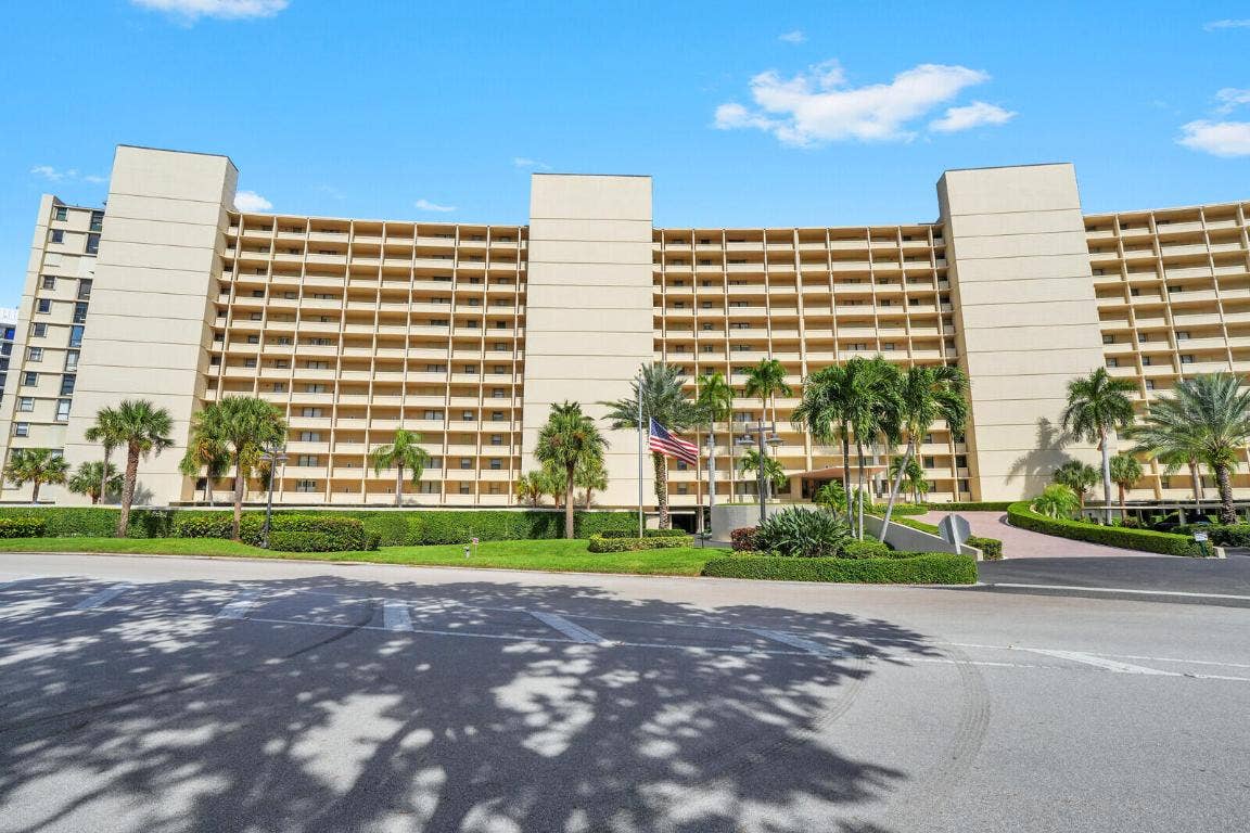 132 Lakeshore Drive, #617, North Palm Beach, FL 33408 132 Lakeshore Drive, #617, North Palm Beach, FL 33408