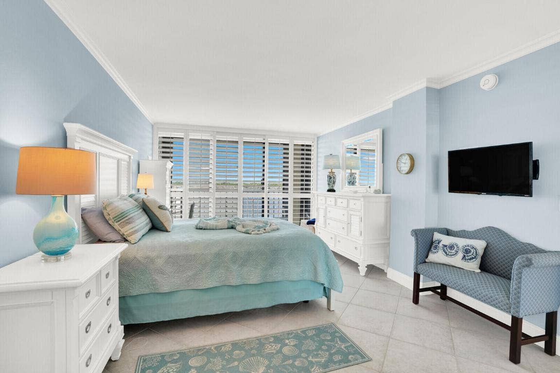 132 Lakeshore Drive, #617, North Palm Beach, FL 33408 132 Lakeshore Drive, #617, North Palm Beach, FL 33408