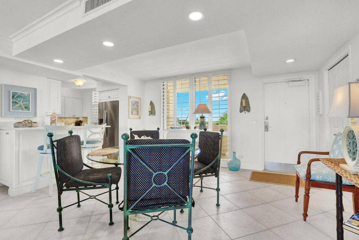 132 Lakeshore Drive, #617, North Palm Beach, FL 33408 132 Lakeshore Drive, #617, North Palm Beach, FL 33408