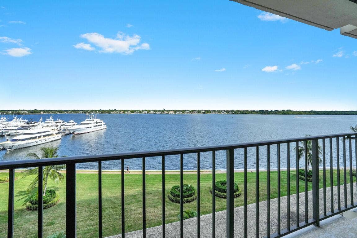 132 Lakeshore Drive, #617, North Palm Beach, FL 33408 132 Lakeshore Drive, #617, North Palm Beach, FL 33408