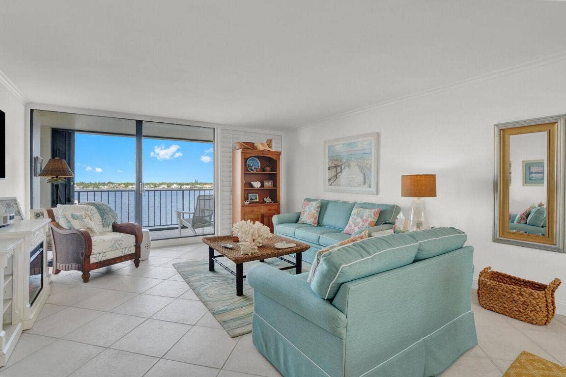 132 Lakeshore Drive, #617, North Palm Beach, FL 33408 132 Lakeshore Drive, #617, North Palm Beach, FL 33408
