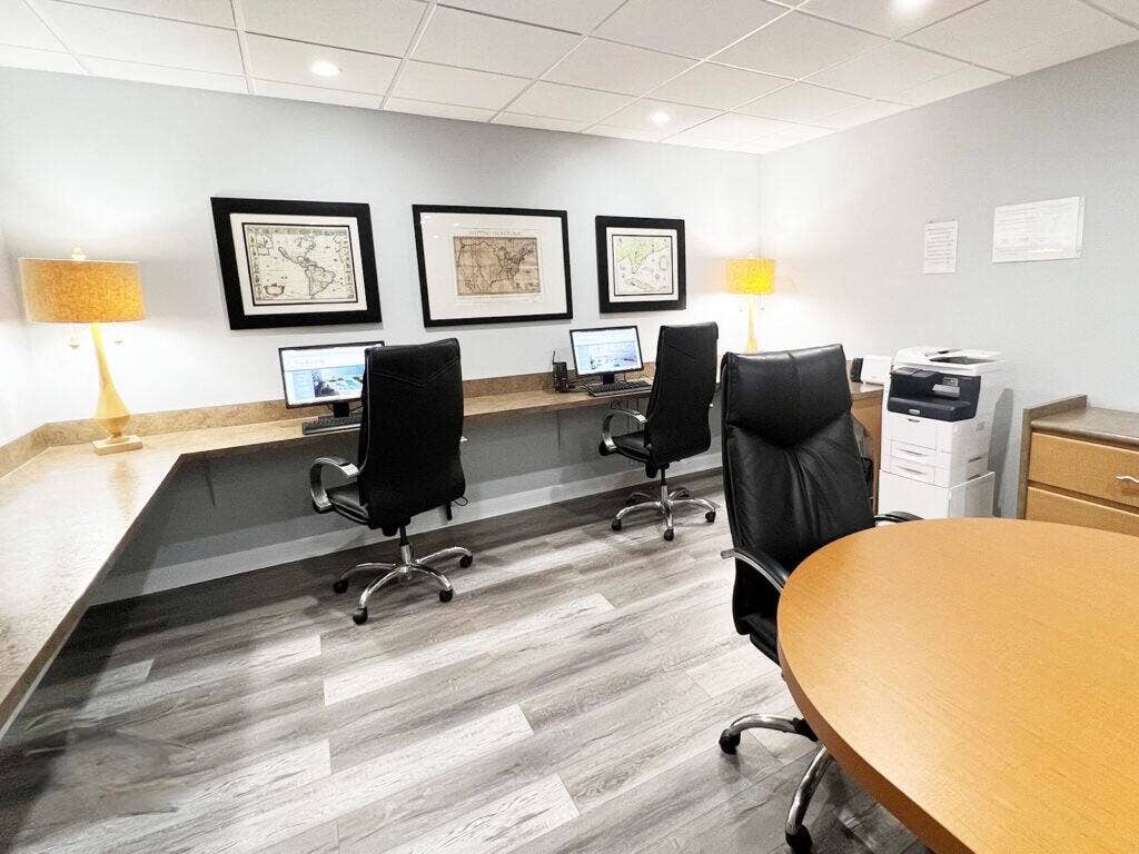 3546 S Ocean Boulevard, #316, South Palm Beach, South Palm Beach, FL 33480 3c.-BARCLAY-BUSINESS-CENTER-2-1024x768