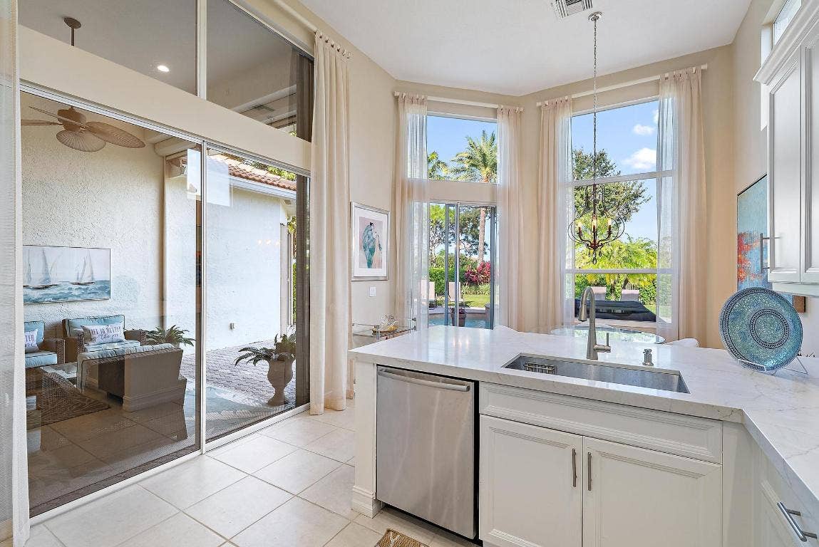 7994 Via Villagio, West Palm Beach, FL 33412