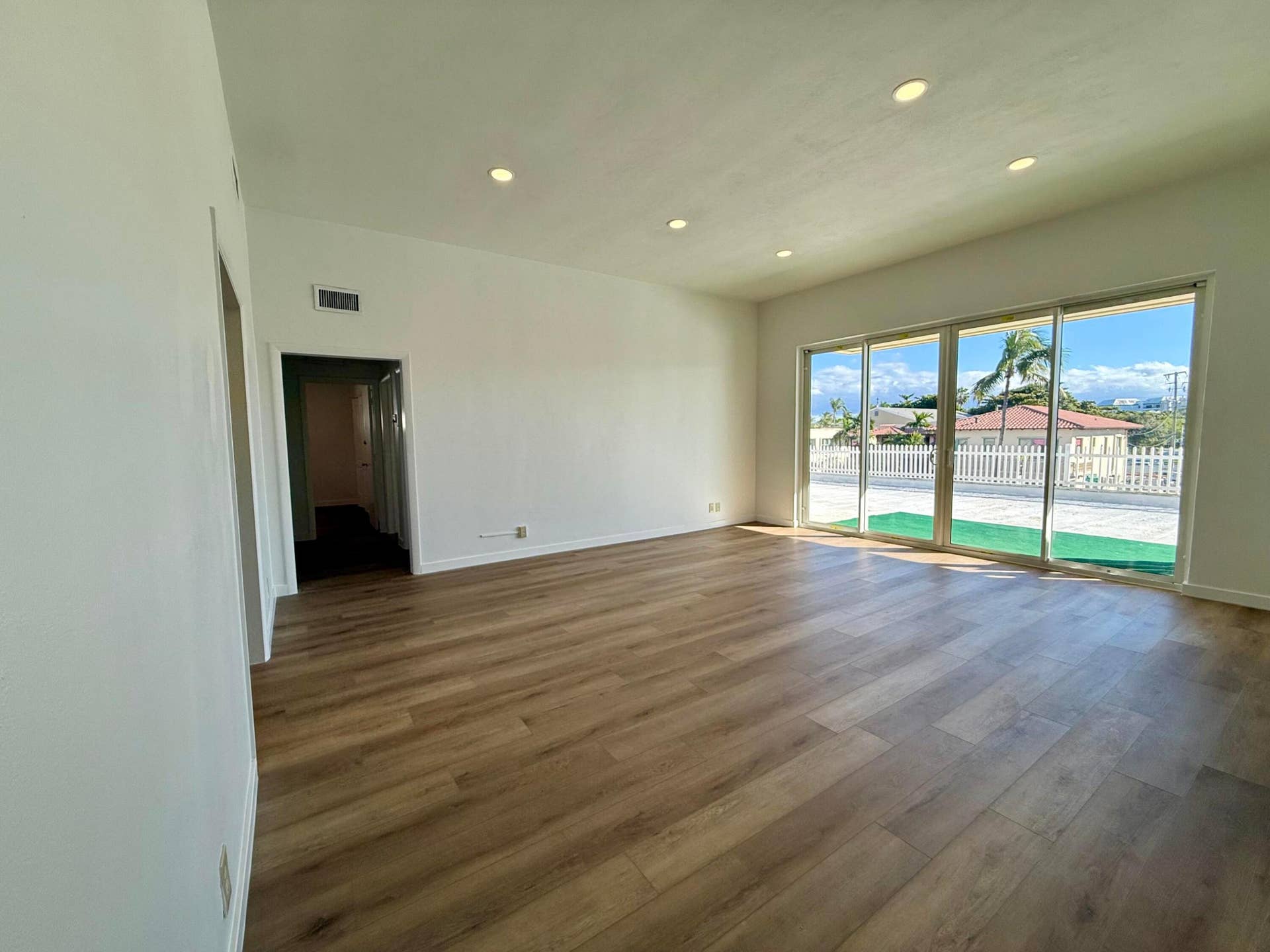 1165 E Atlantic Avenue, #A, Delray Beach, Delray Beach, FL 33483 IMG_9814