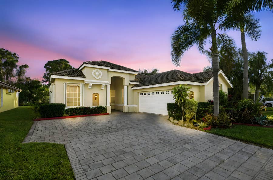 Property photo for 665 SW Lake Charles Circle, Port St Lucie, FL