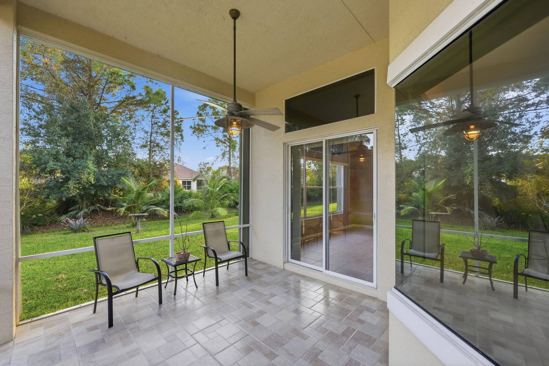39-web-or-mls-665-sw-lake-charles-cir