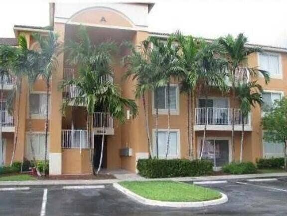 Property photo for 6936 SW 39 Street, #304d, Davie, FL