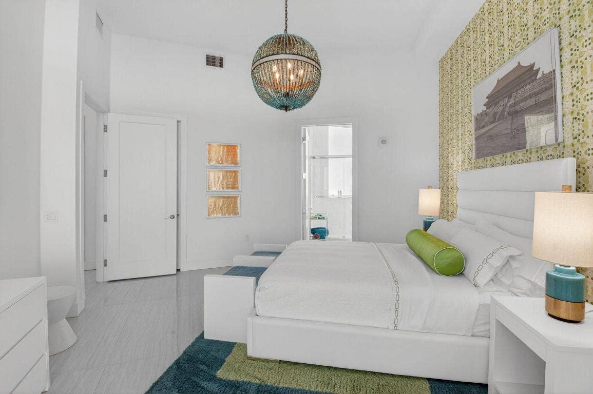 20155 Boca West Drive, #Ph-b904, Boca Raton, FL 33434