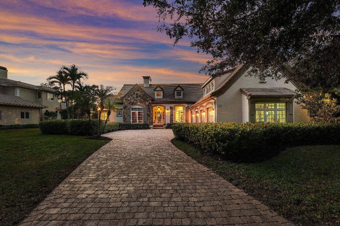13201 Oakmeade, Palm Beach Gardens, FL 33418 13201 Oakmeade, Palm Beach Gardens, FL 33418