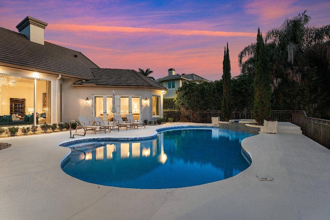 13201 Oakmeade, Palm Beach Gardens, FL 33418 13201 Oakmeade, Palm Beach Gardens, FL 33418