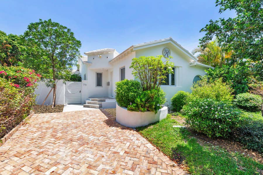 Property photo for 711 Ardmore Road, West Palm Beach, FL