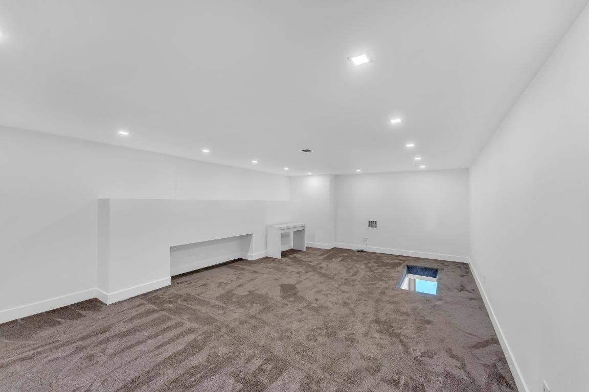 2401 NE 13th Street, Fort Lauderdale, FL 33304 2401 NE 13th Street, Fort Lauderdale, FL 33304
