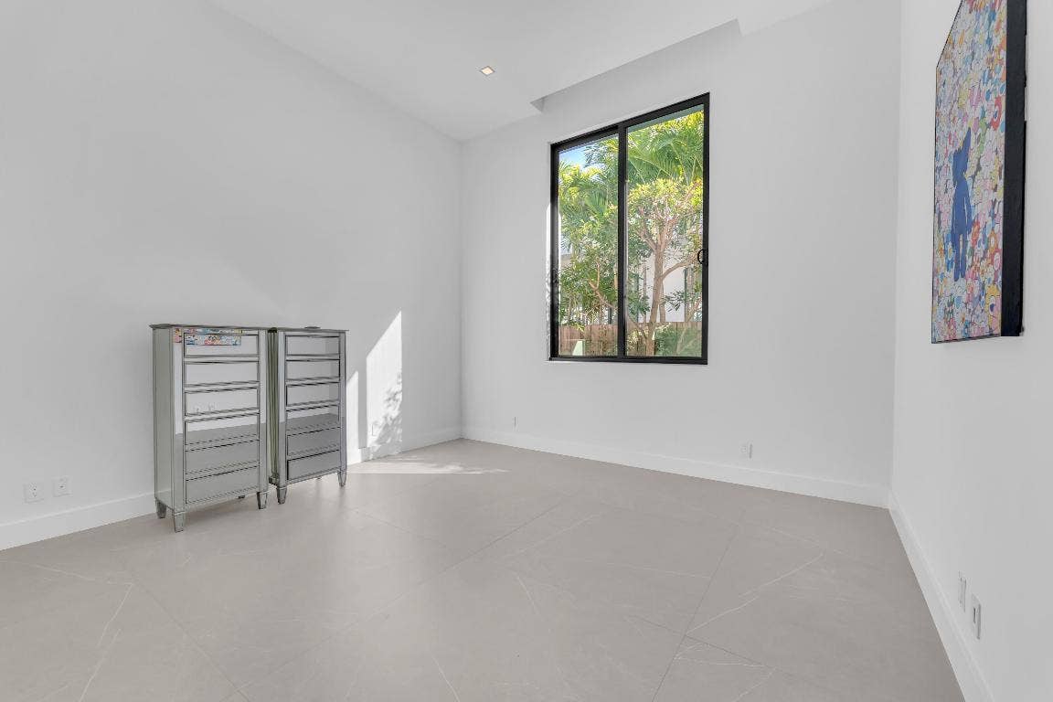 2401 NE 13th Street, Fort Lauderdale, FL 33304 2401 NE 13th Street, Fort Lauderdale, FL 33304