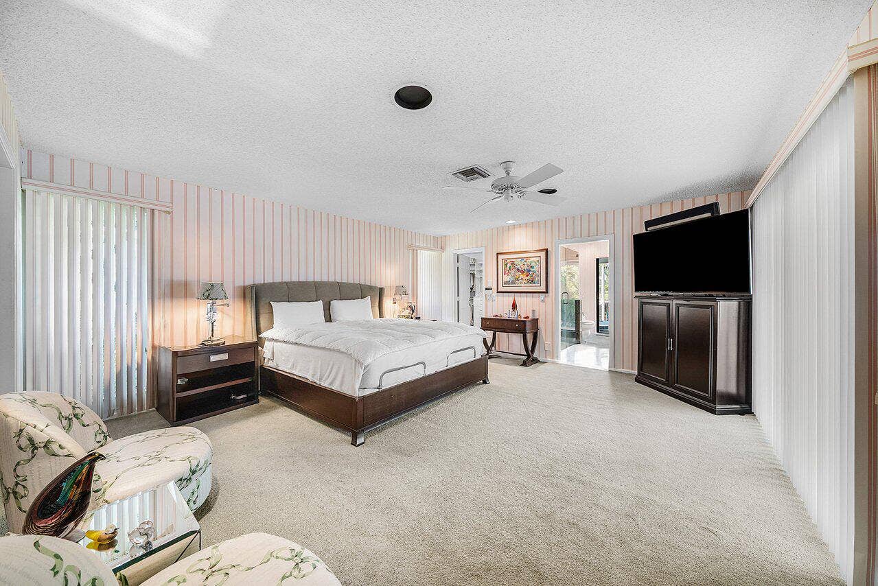 4705 Tree Fern Drive, Delray Beach, FL 33445