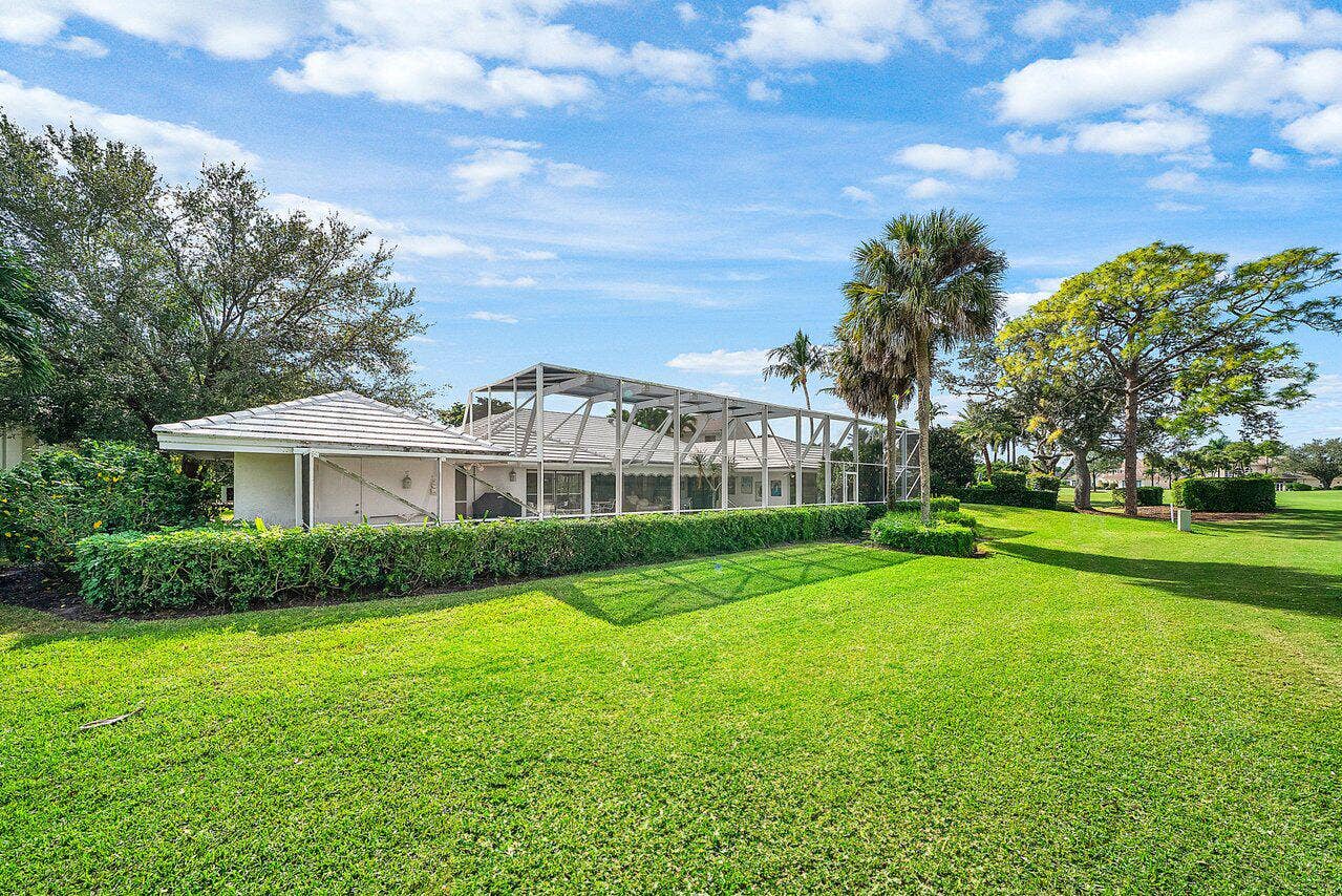 4705 Tree Fern Drive, Delray Beach, FL 33445