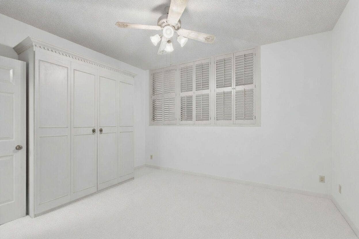 11390 TWELVE OAKS Way, #420, North Palm Beach, FL 33408 Guest Bedroom
