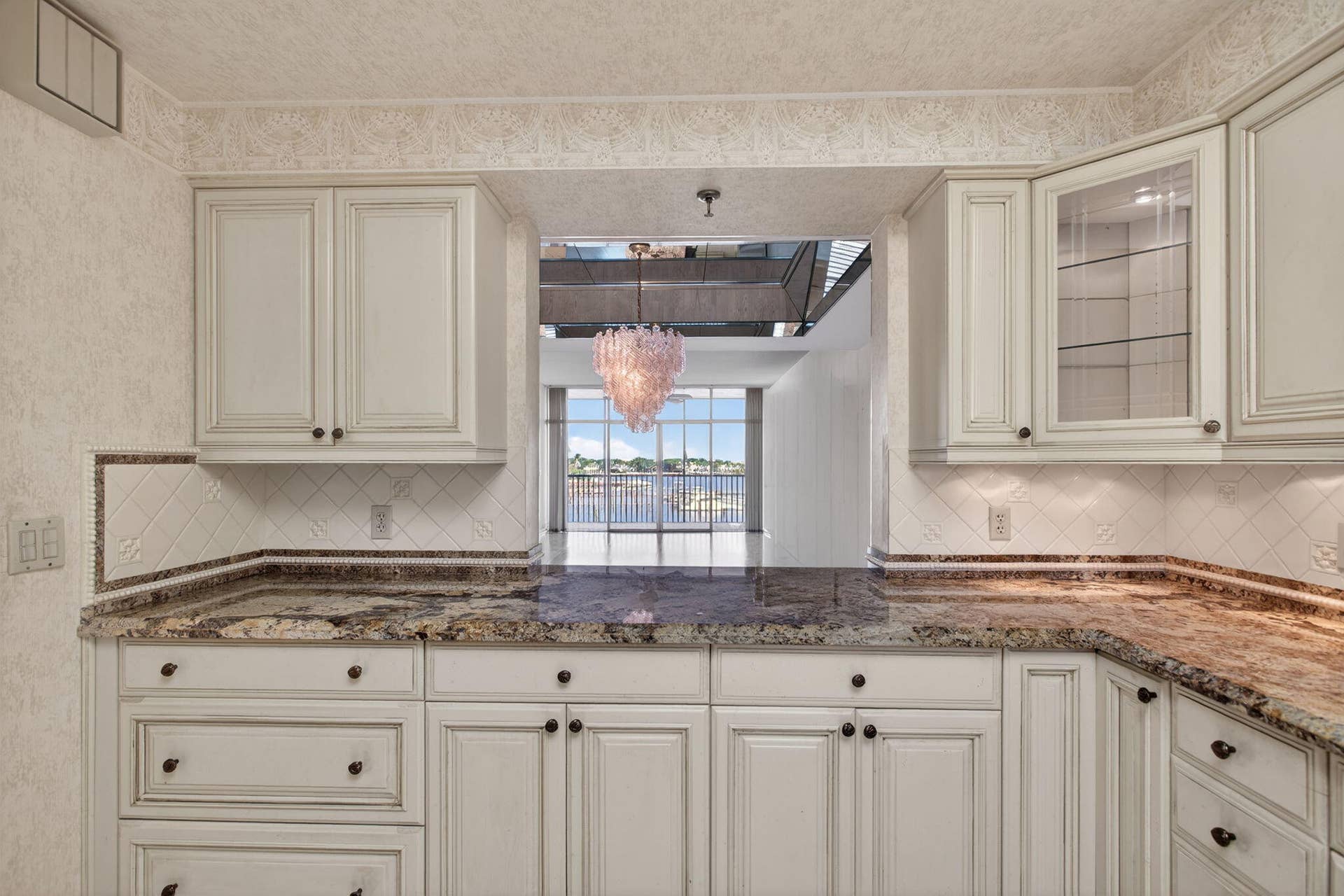 11390 TWELVE OAKS Way, #420, North Palm Beach, FL 33408 91-web-or-mls-30-print-320A7713