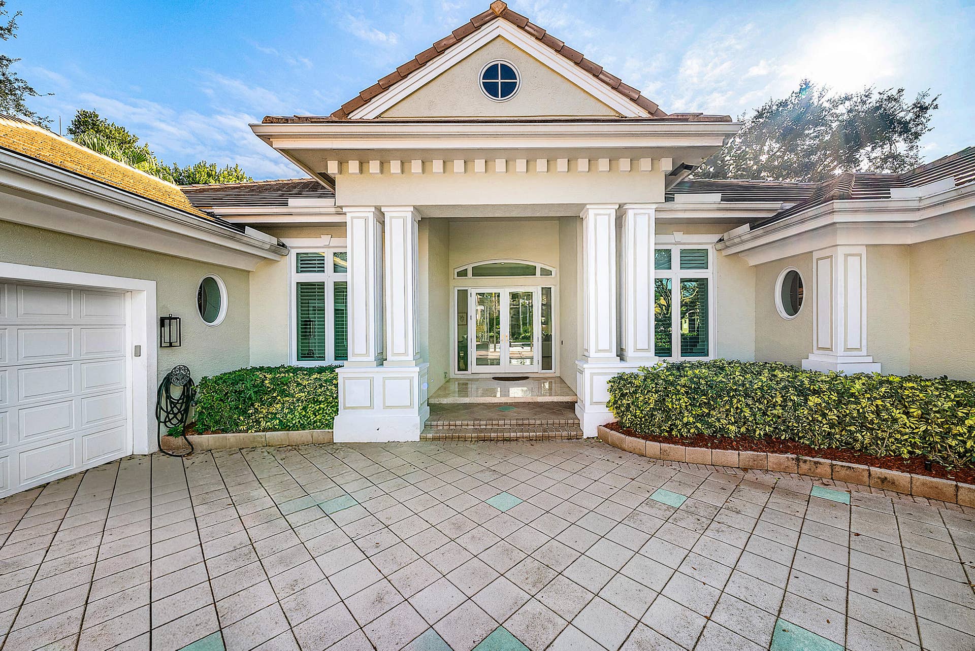 13120 Marsh Landing, Palm Beach Gardens, FL 33418 006-13120MarshLanding-PalmBeachGardens-F