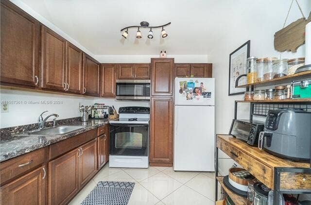 185 Normandy, #D, Delray Beach, Delray Beach, FL 33484 185 Normandy D Kitchen