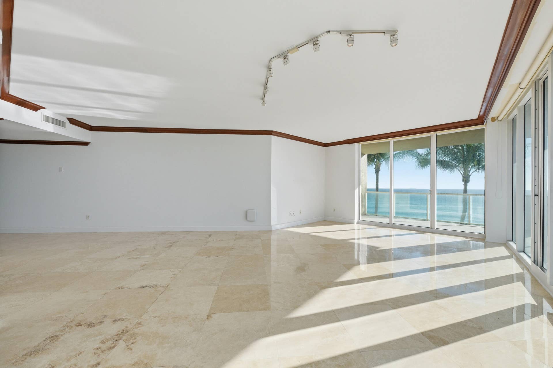 1063 Hillsboro Mile, #301, Hillsboro Beach, FL 33062 DSC_4665-Edit