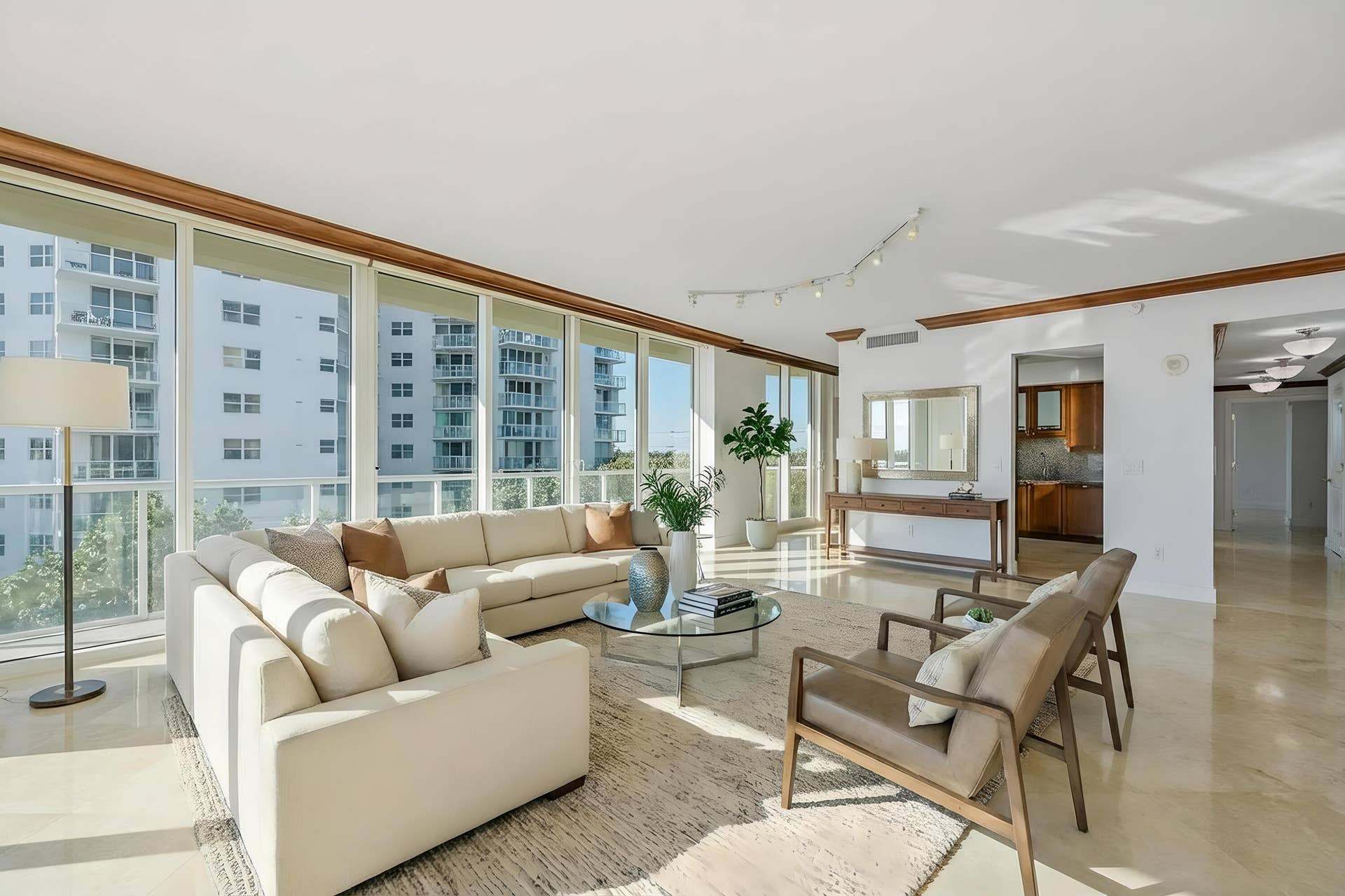 1063 Hillsboro Mile, #301, Hillsboro Beach, FL 33062 10f819b8-3dc1-4e67-ac95-9f870123ea32