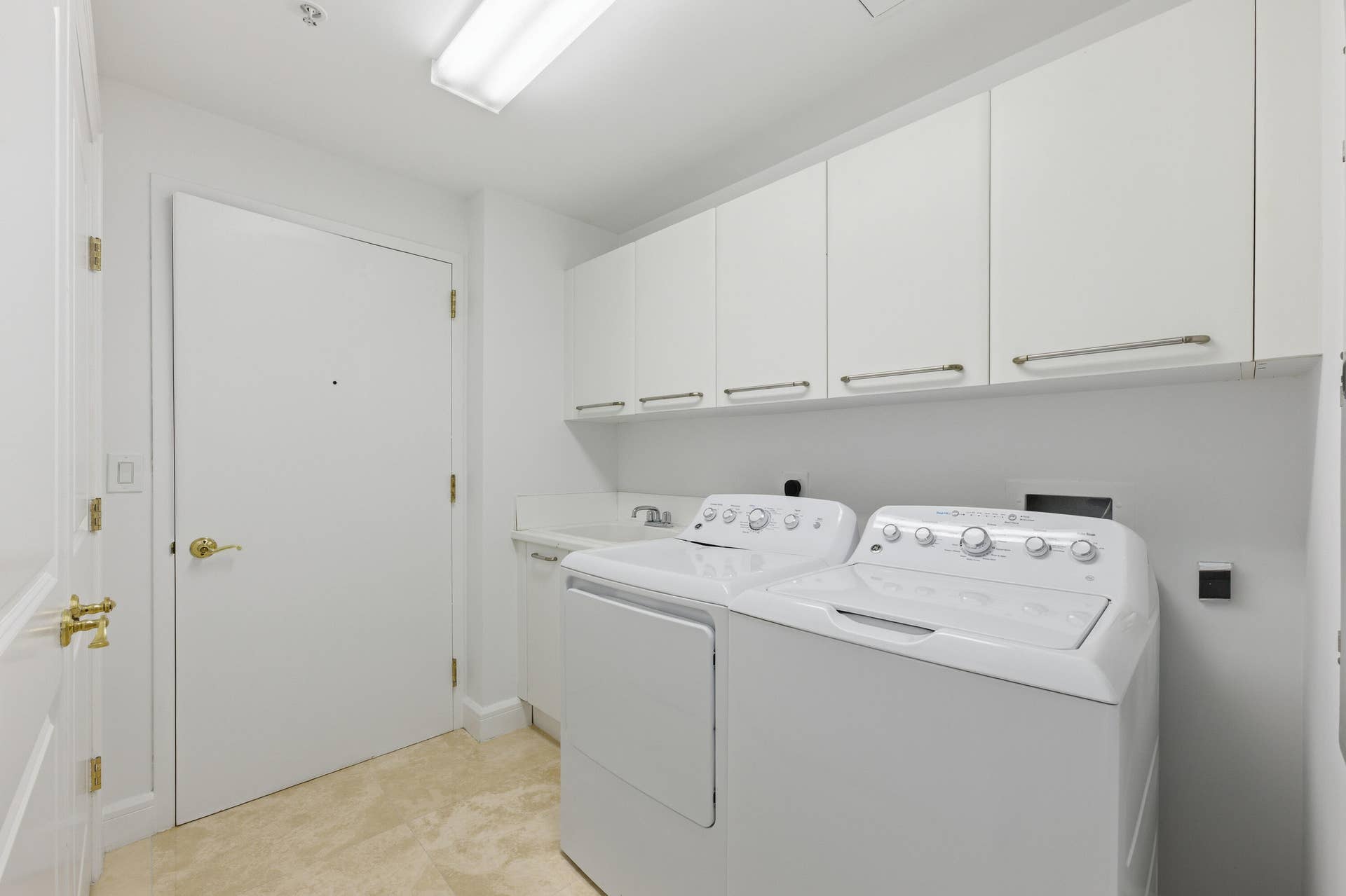 1063 Hillsboro Mile, #301, Hillsboro Beach, FL 33062 DSC_4780-Edit