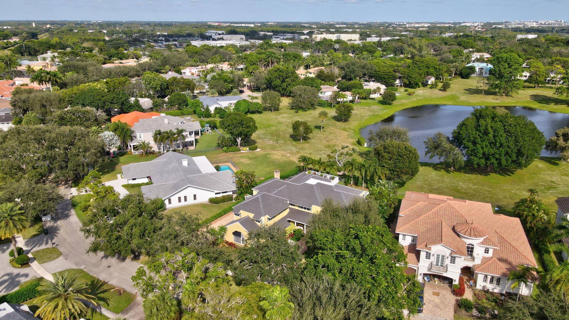 2883 Banyan Boulevard Circle NW, Boca Raton, FL 33431 Overview of park and location
