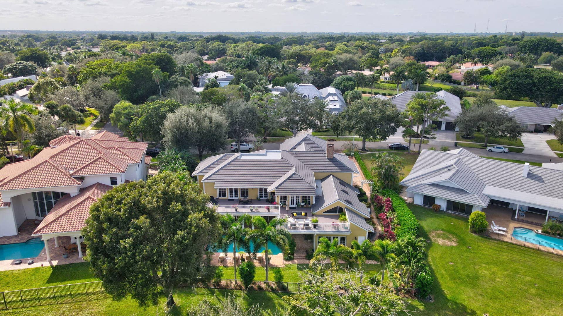 2883 Banyan Boulevard Circle NW, Boca Raton, FL 33431 aerial view of home on park