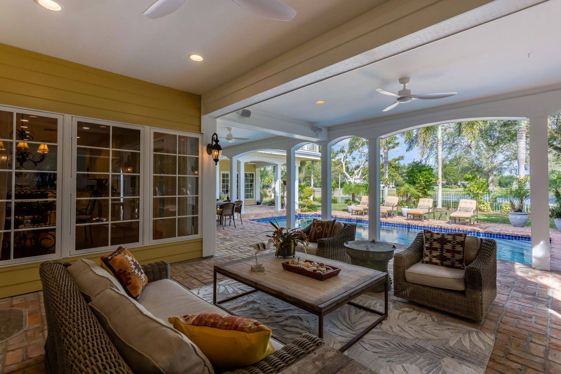 2883 Banyan Boulevard Circle NW, Boca Raton, FL 33431 Ceiling fans to keep cool!
