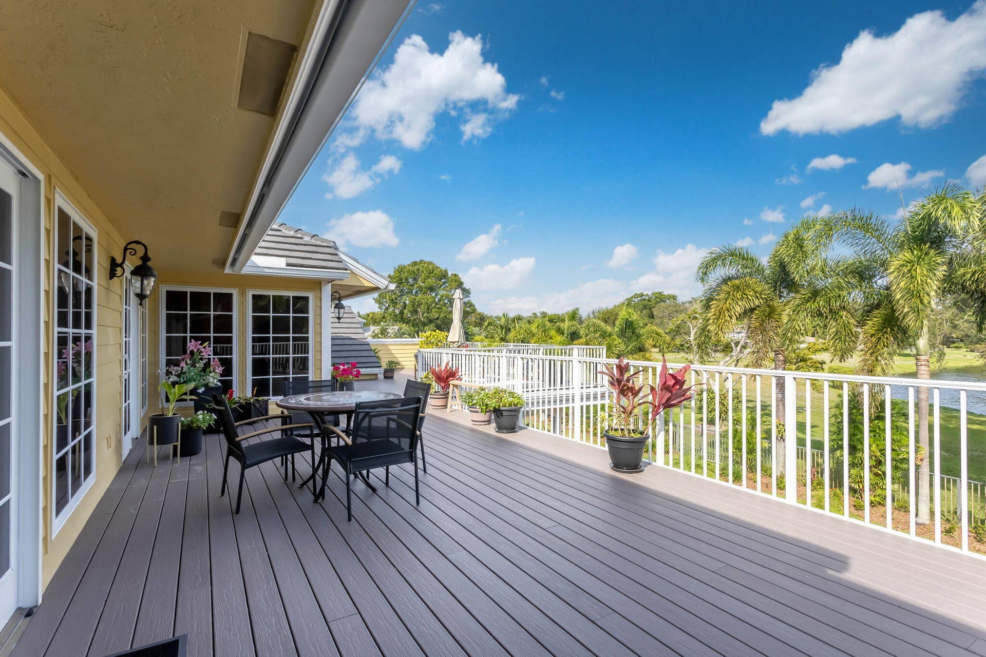 2883 Banyan Boulevard Circle NW, Boca Raton, FL 33431 2nd floor patio overlooking park