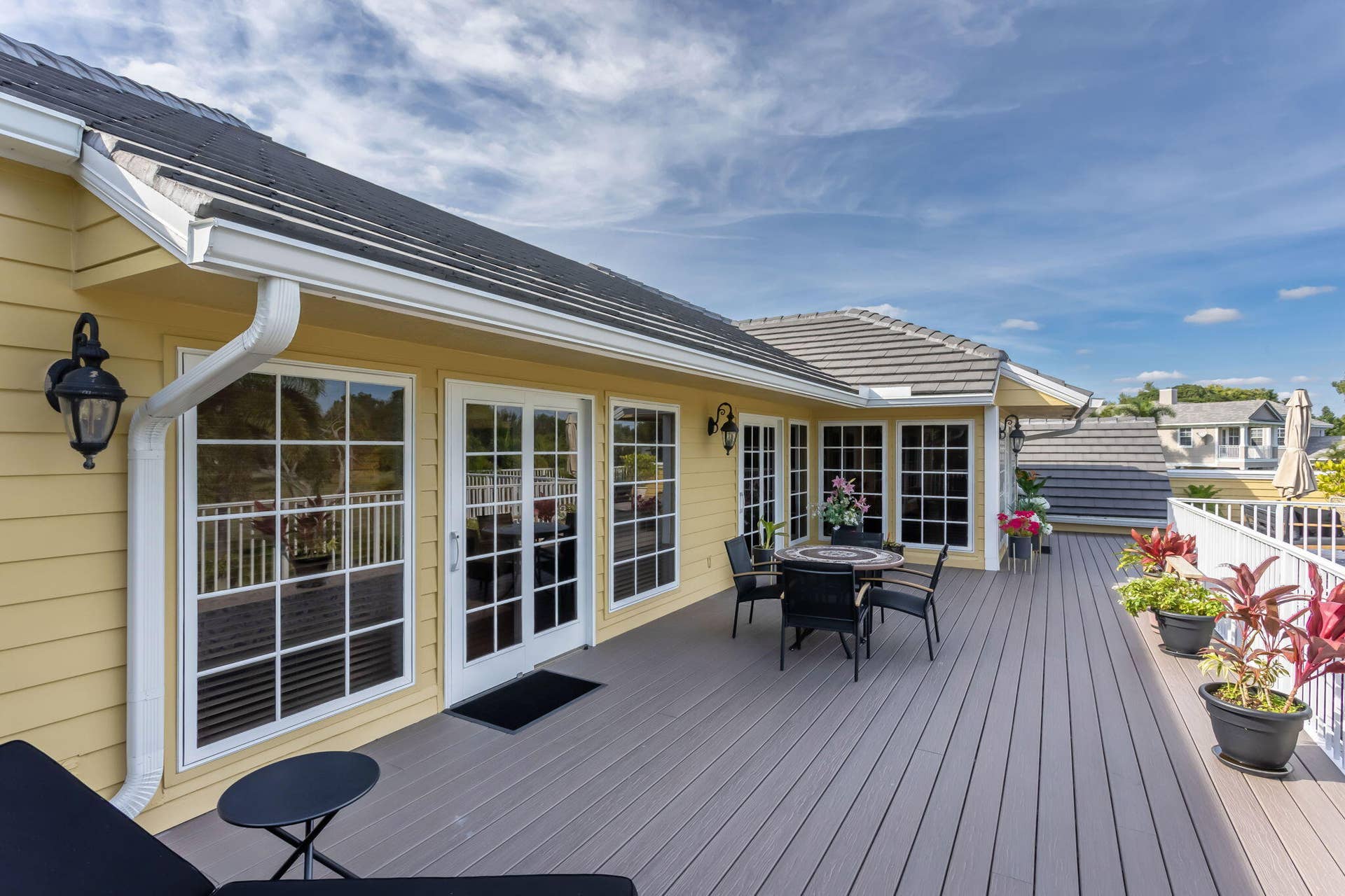 2883 Banyan Boulevard Circle NW, Boca Raton, FL 33431 2nd floor patio for guest room area