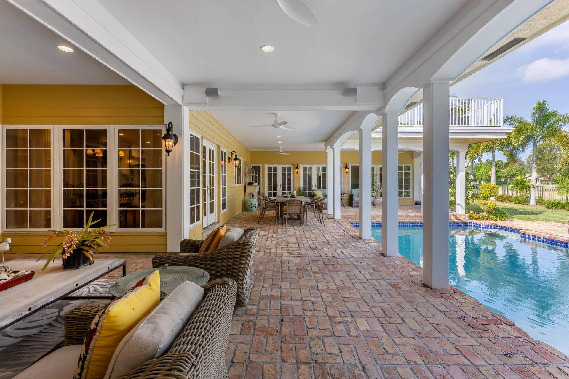 2883 Banyan Boulevard Circle NW, Boca Raton, FL 33431 Large covered patio and open pool area