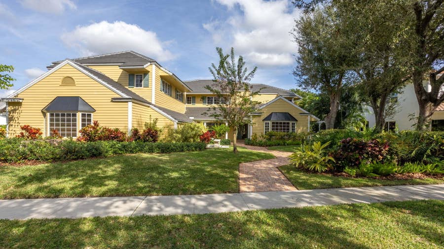 Property photo for 2883 Banyan Boulevard Circle NW, Boca Raton, FL