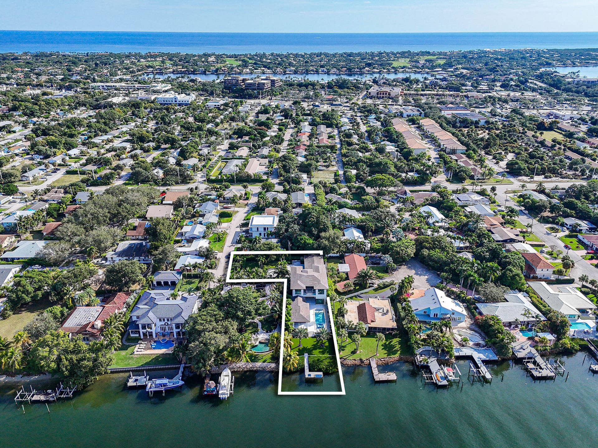 2085 Vitex Lane, North Palm Beach, FL 33408 2085VitexLaneAerials(20)a