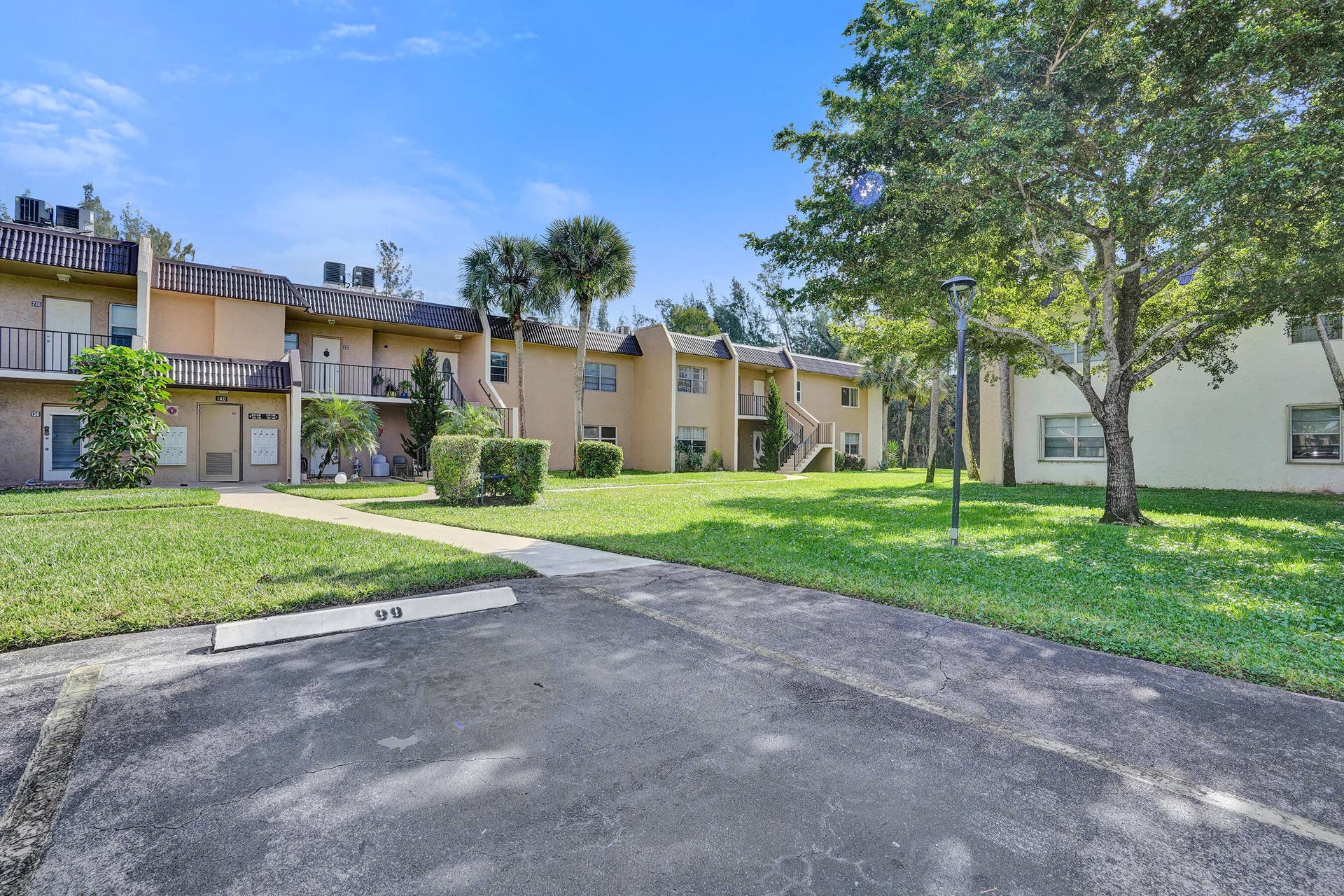 140 Lake Meryl Drive, #140, West Palm Beach, FL 33411 DSC07328