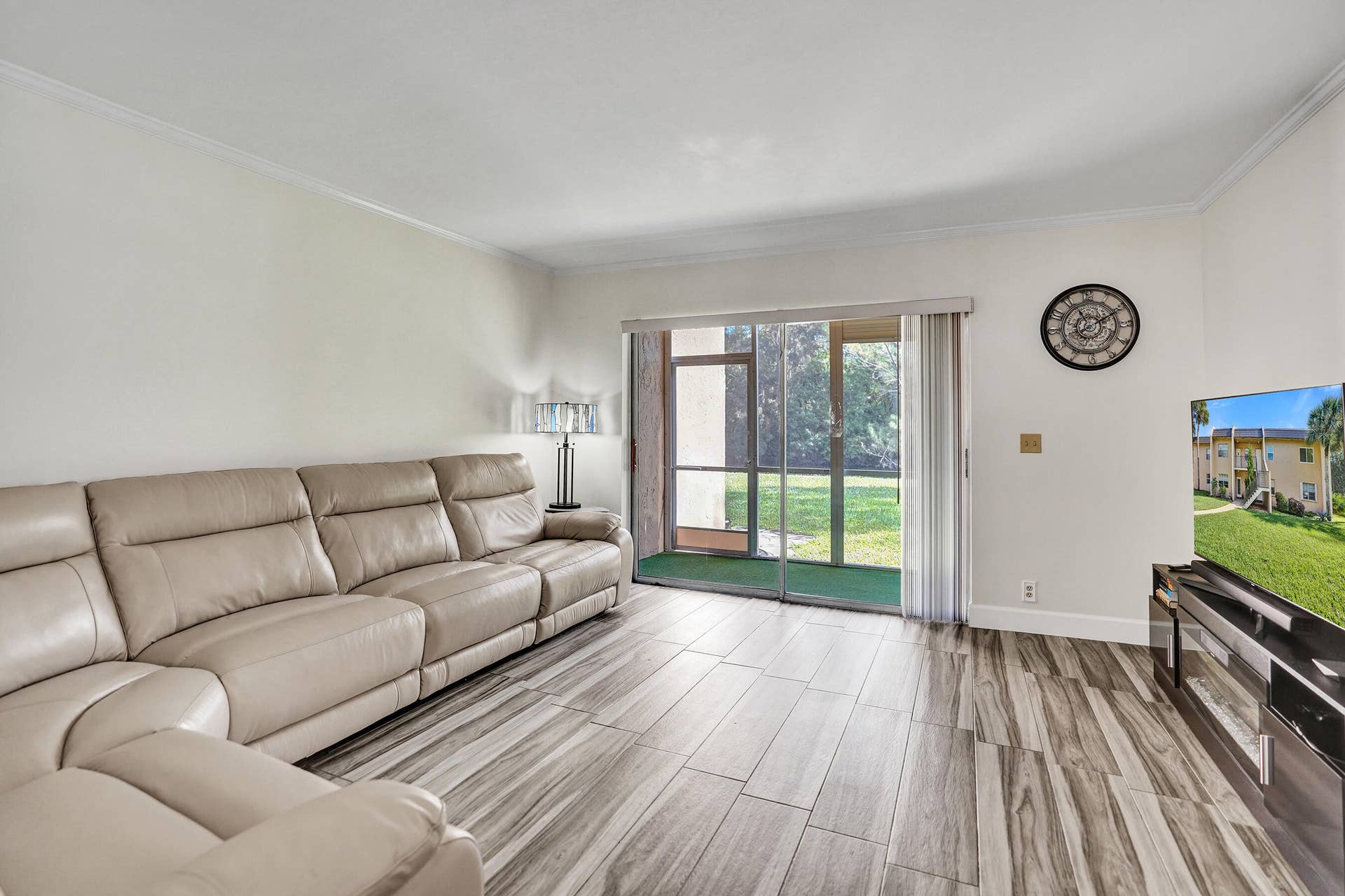 140 Lake Meryl Drive, #140, West Palm Beach, FL 33411 DSC07169