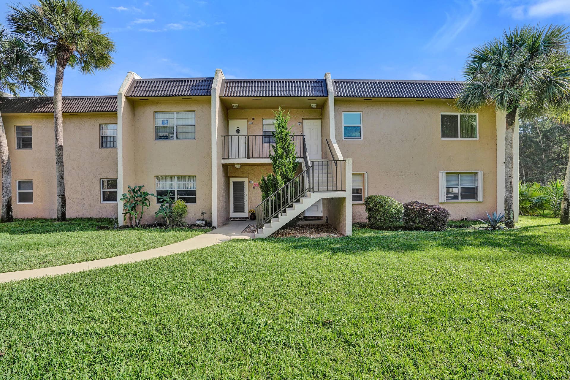 140 Lake Meryl Drive, #140, West Palm Beach, FL 33411 DSC07316