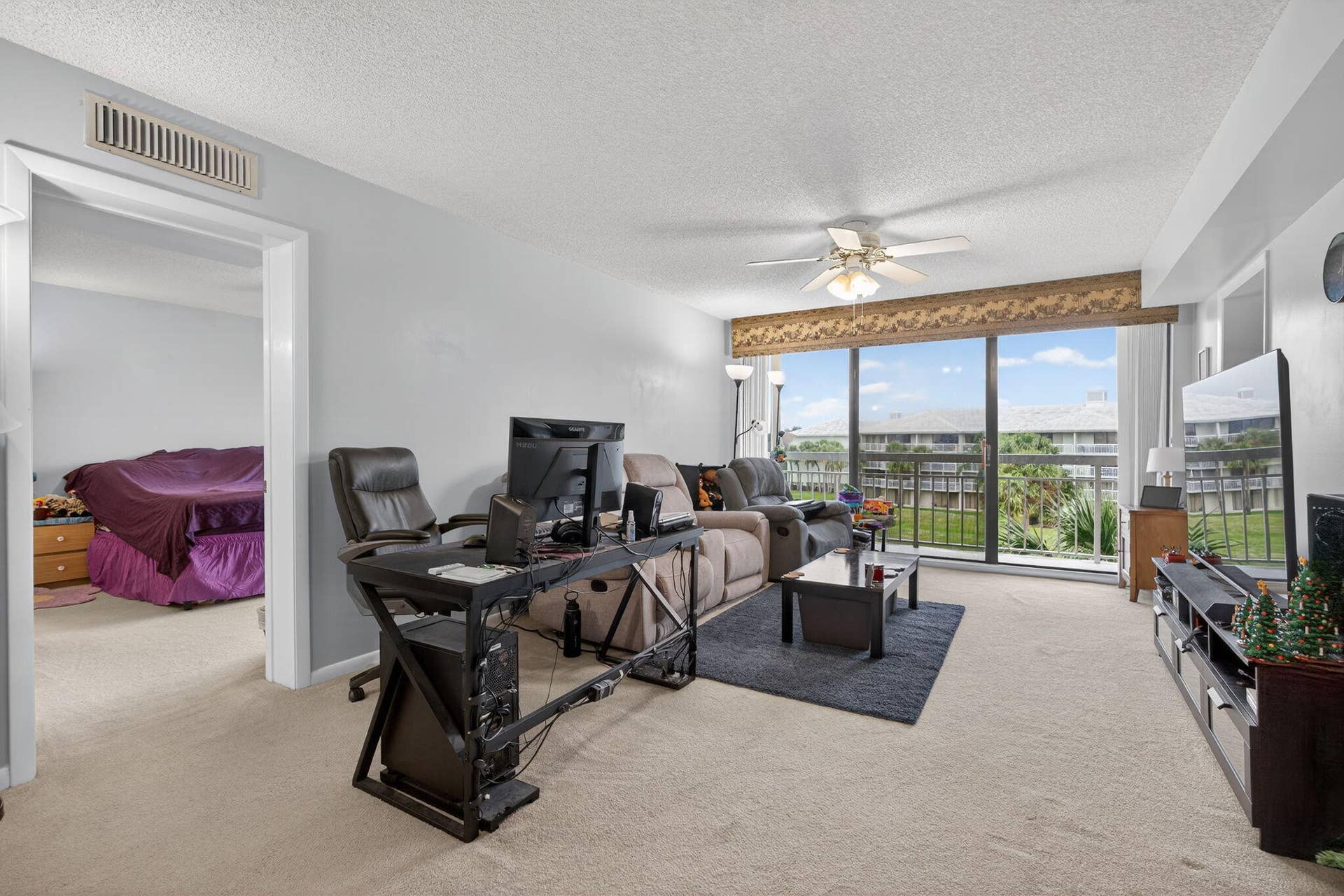 2441 Village Boulevard, #405, West Palm Beach, FL 33409 2441 Village Boulevard, #405, West Palm Beach, FL 33409