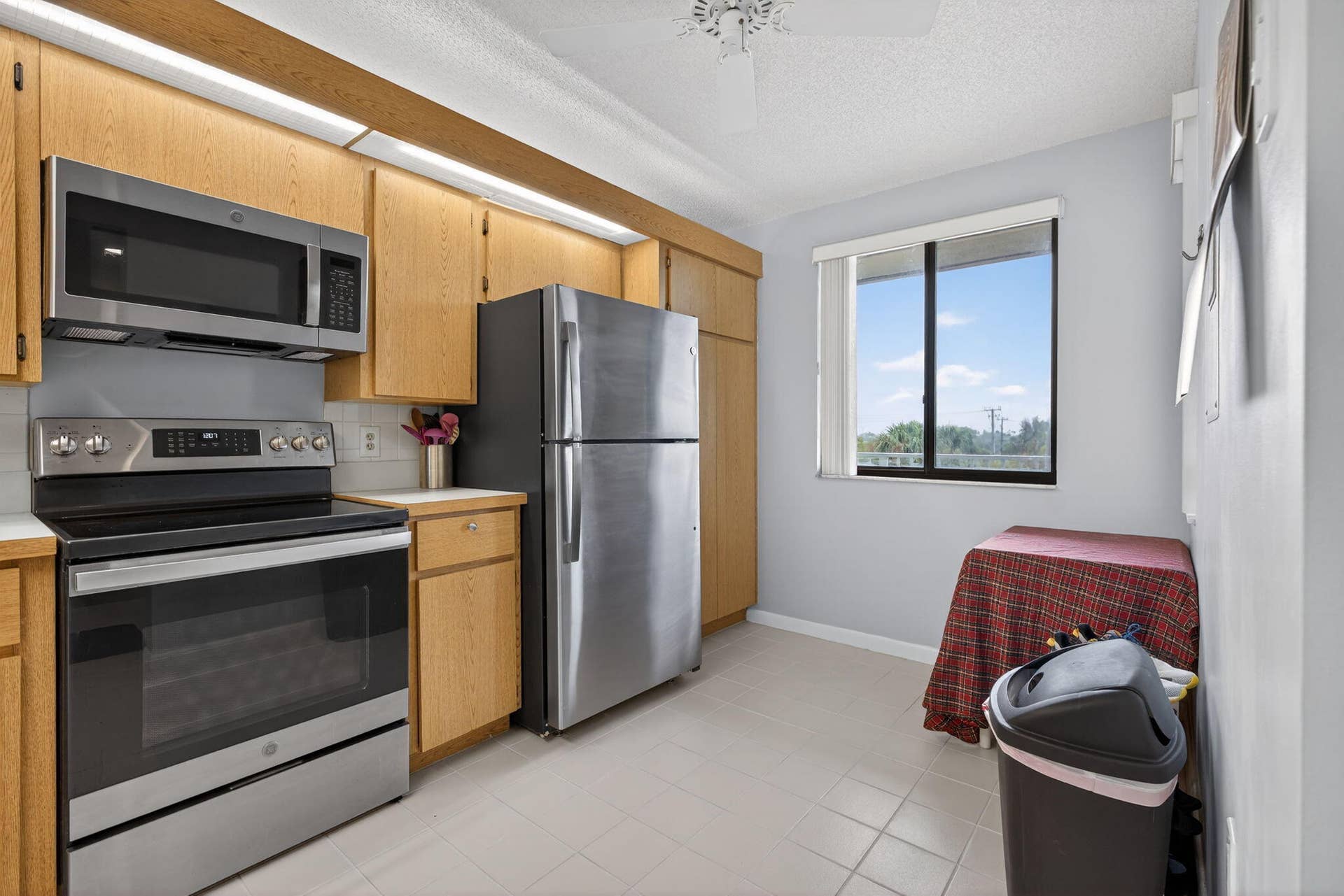 2441 Village Boulevard, #405, West Palm Beach, FL 33409 2441 Village Boulevard, #405, West Palm Beach, FL 33409