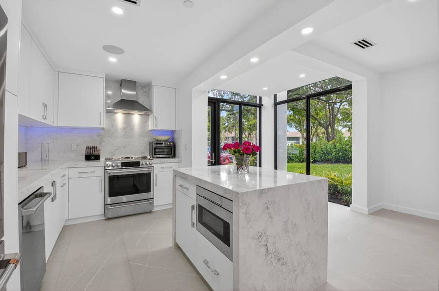Property photo for 7847 Lakeside Boulevard, #1014, Boca Raton, FL