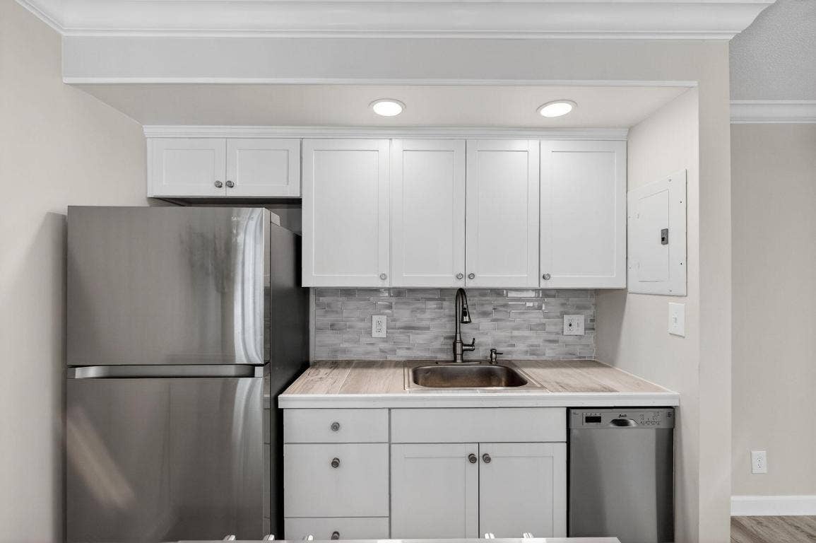 3600 N Ocean Drive, #223, Singer Island, FL 33404