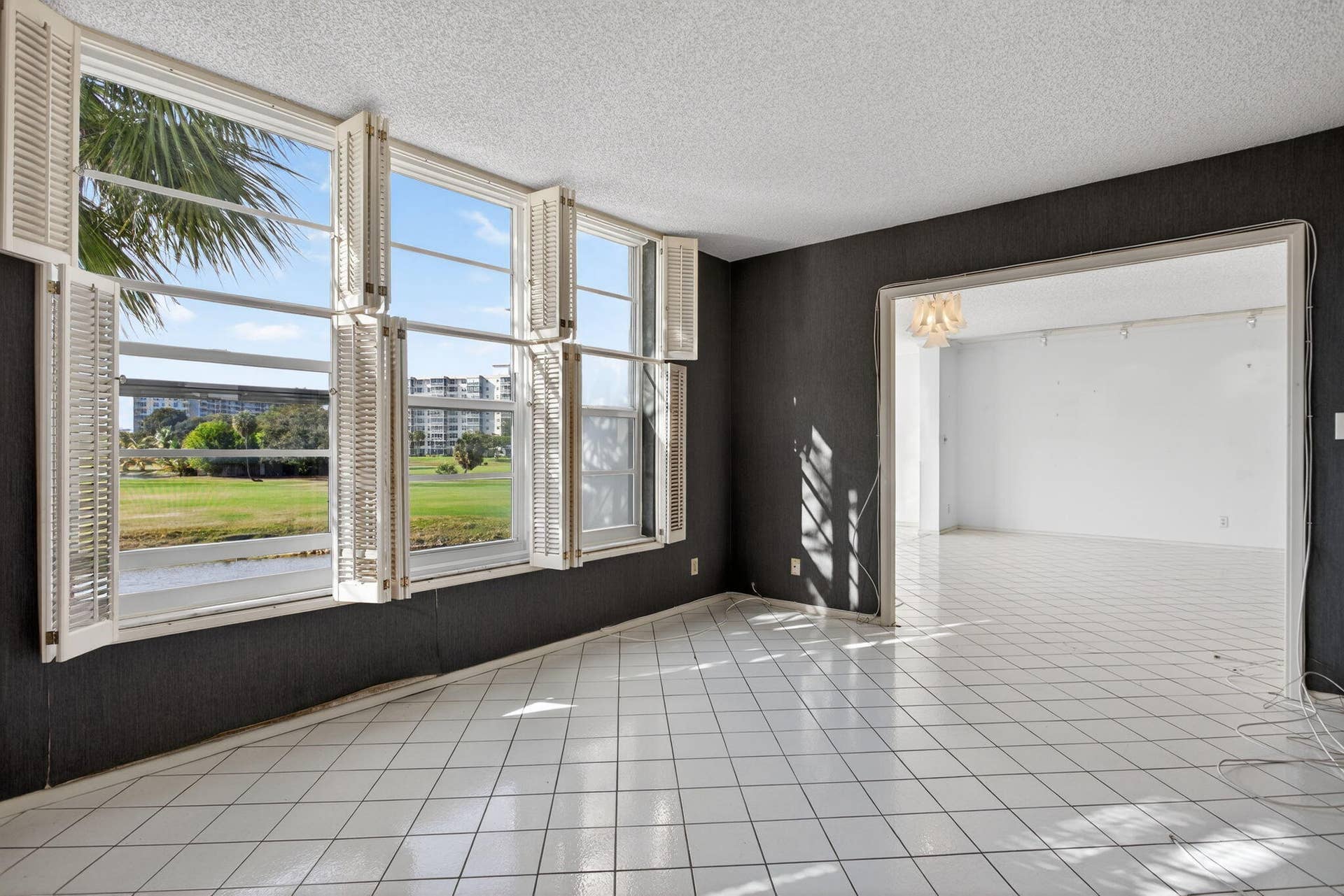 3rd Bedroom/Office/Den